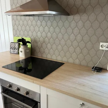 Koselig Lite Hus Naer Sentrum